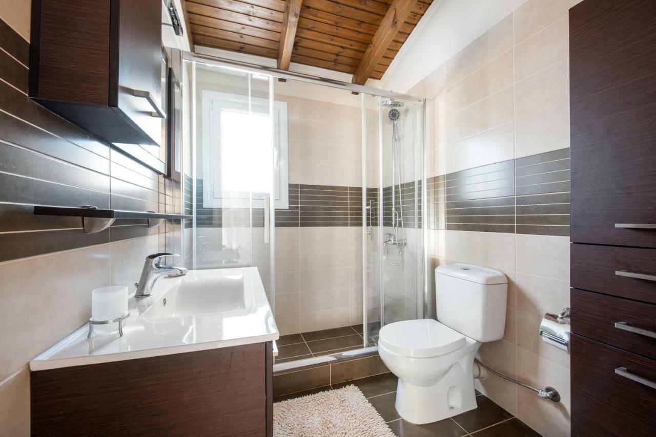 Top Floor Modern Studio In Central Koropi Daire Dış mekan fotoğraf